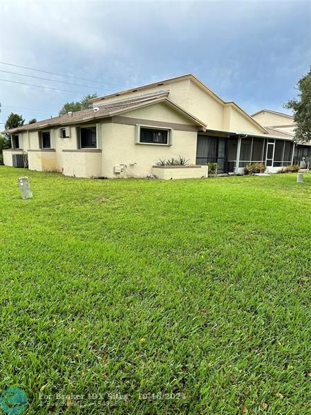 Details for 10675 29th Mnr, Sunrise, FL 33322