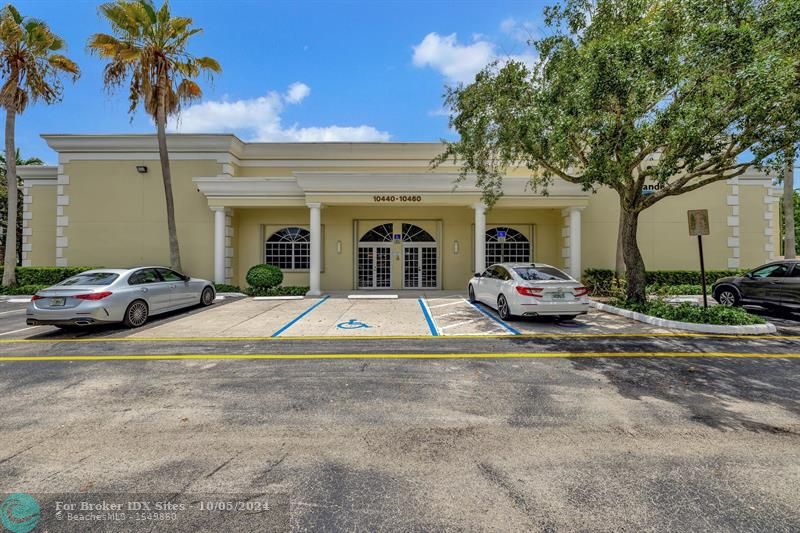 Details for 10440 50th St, Sunrise, FL 33351