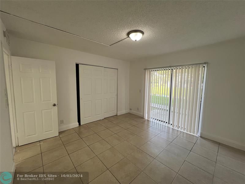 Image 11 of 12 For 11366 Royal Palm Blvd  11366