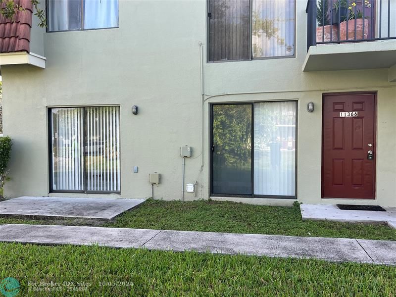 Image 2 of 12 For 11366 Royal Palm Blvd  11366