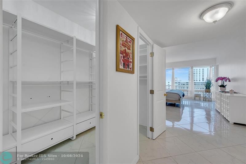 Image 34 of 47 For 4020 Galt Ocean Dr  1807