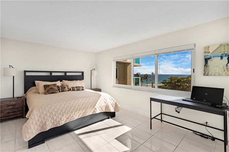 Image 25 of 67 For 1151 Fort Lauderdale Beach Blvd  3c