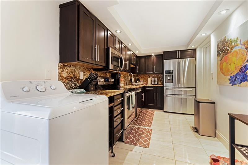 Image 36 of 67 For 1151 Fort Lauderdale Beach Blvd  3c