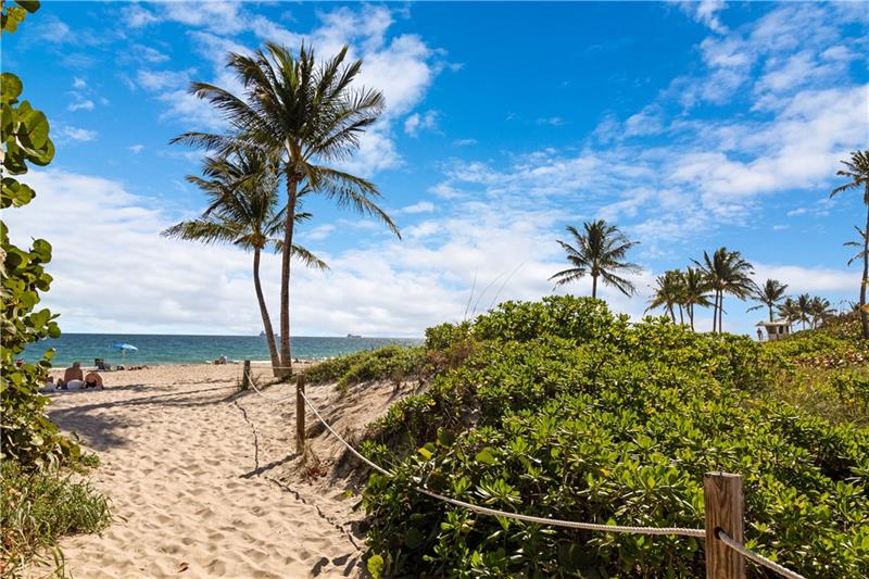 Image 49 of 67 For 1151 Fort Lauderdale Beach Blvd  3c