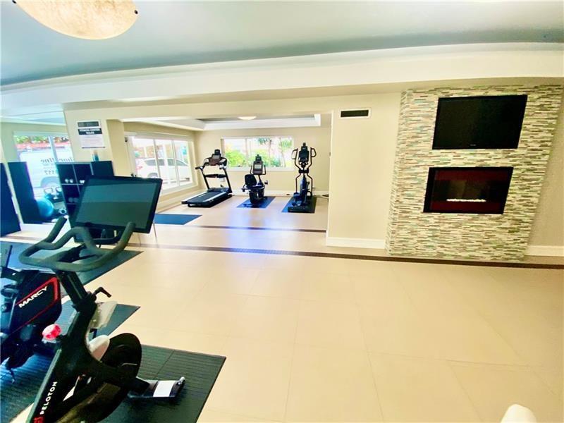 Image 65 of 67 For 1151 Fort Lauderdale Beach Blvd  3c