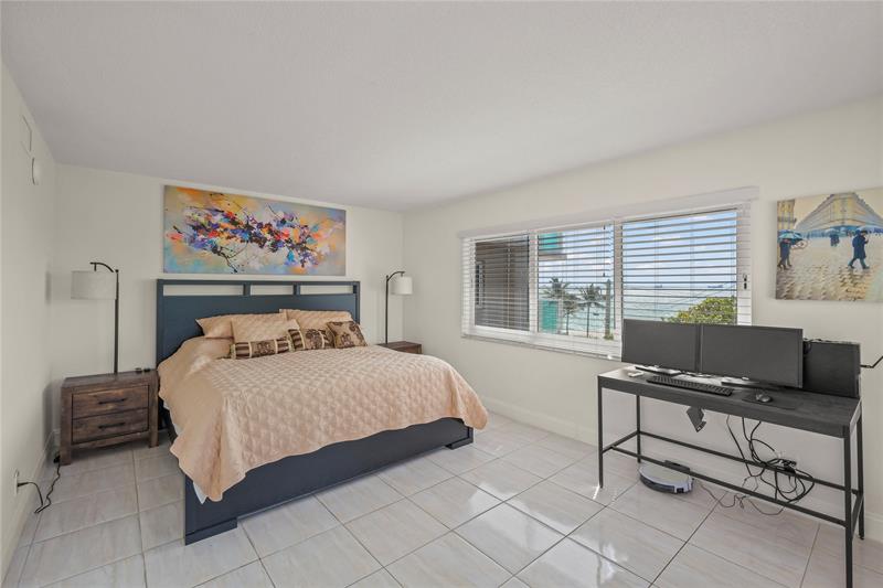 Image 8 of 67 For 1151 Fort Lauderdale Beach Blvd  3c