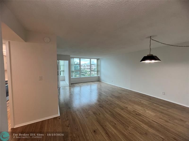 Image 4 of 27 For 1620 Ocean Blvd  3l