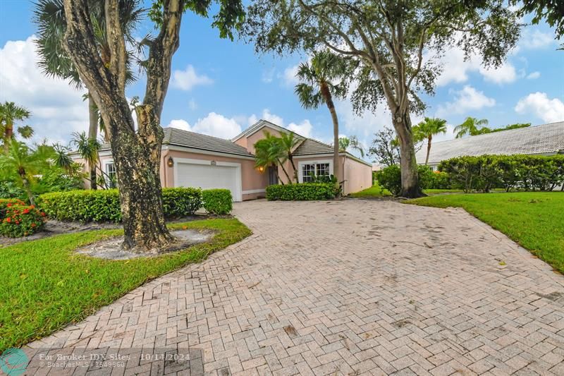 Details for 11824 Fountainside Cir, Boynton Beach, FL 33437