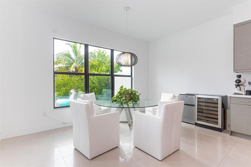 Image 13 of 43 For 8567 Dream Falls St