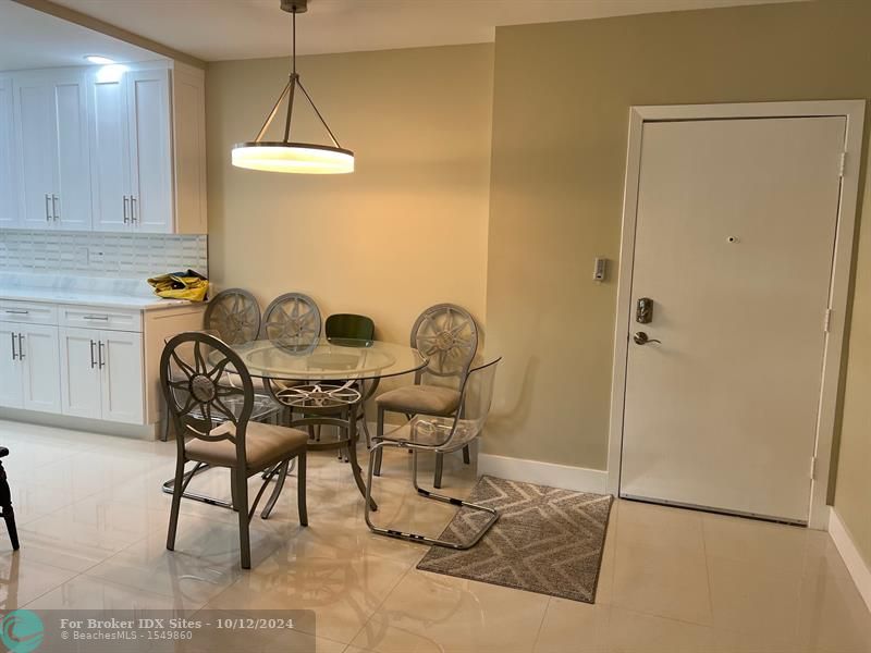 Image 6 of 24 For 639 Oakland Park Blvd  114-d