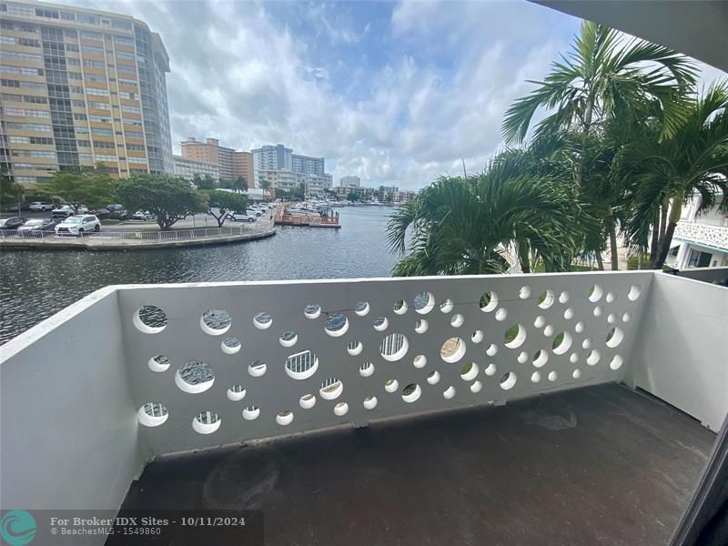 Details for 2500 Diana Drive  209, Hallandale Beach, FL 33009