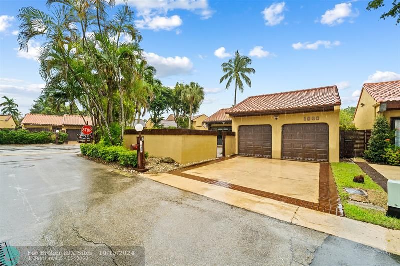 Details for 1080 203rd Ter, Miami, FL 33179