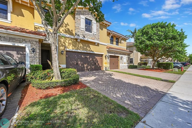 Details for 9593 Town Parc Cir S  9593, Parkland, FL 33076