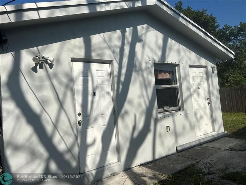 Details for 136 24th Ave  7, Hollywood, FL 33020