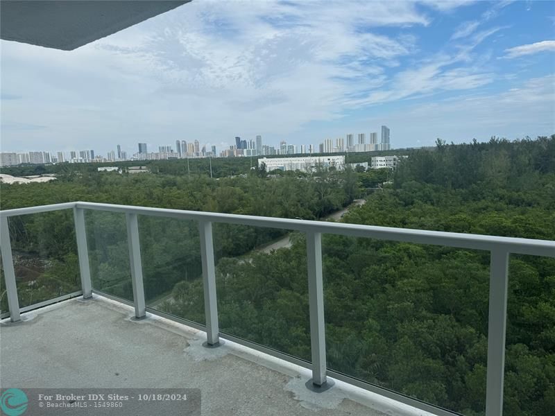 Details for 15051 Royal Oaks Ln  901, North Miami, FL 33181