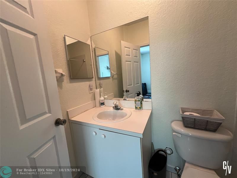 Image 12 of 25 For 7851 Catalina Cir  7851