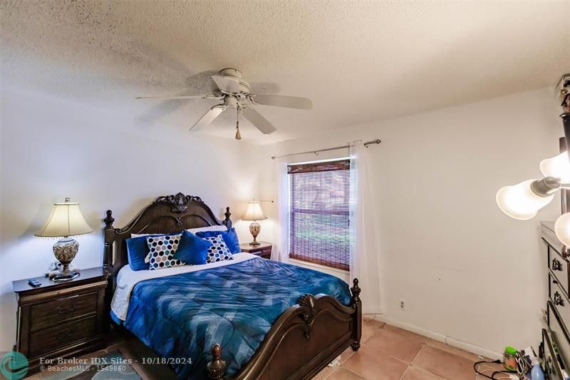 Image 10 of 30 For 3342 Carambola Cir  3342