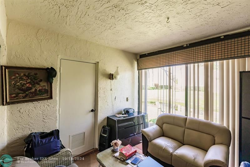 Image 15 of 30 For 3342 Carambola Cir  3342