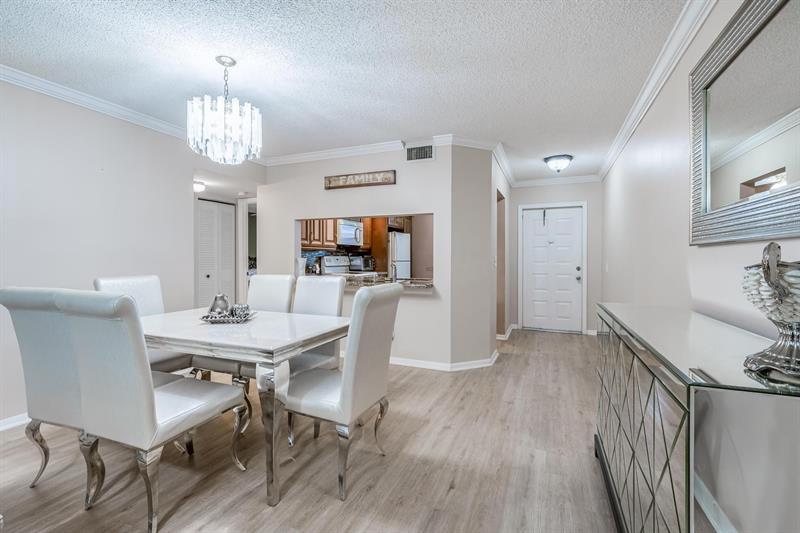 Image 17 of 41 For 2524 Nw 104th Ave  307