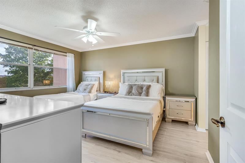 Image 7 of 41 For 2524 Nw 104th Ave  307