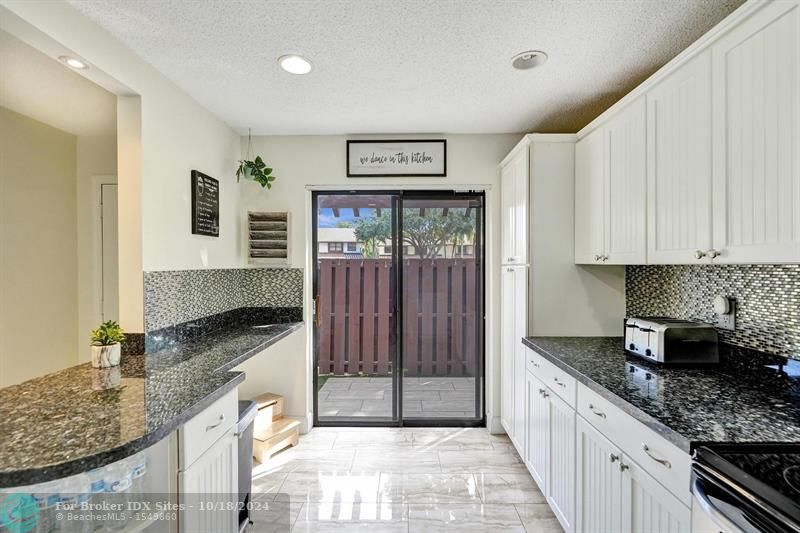 Image 14 of 26 For 4338 Carambola Cir  4338