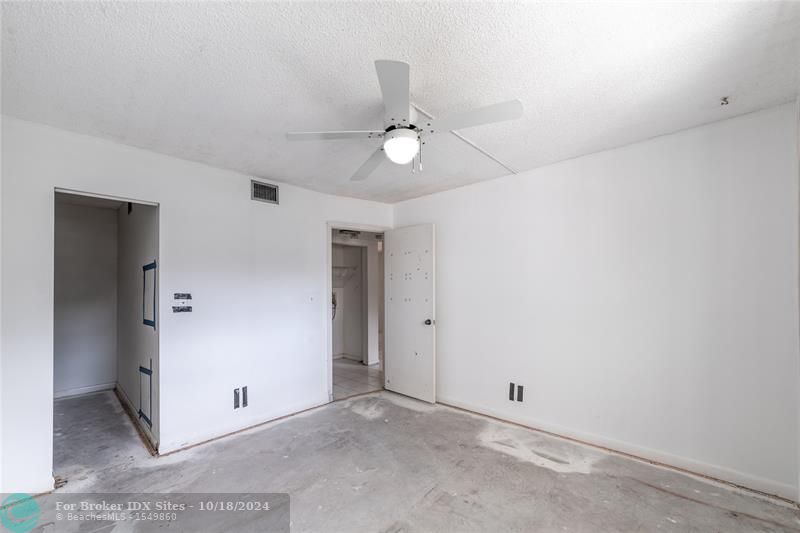 Image 7 of 17 For 7579 79th Avenue  205