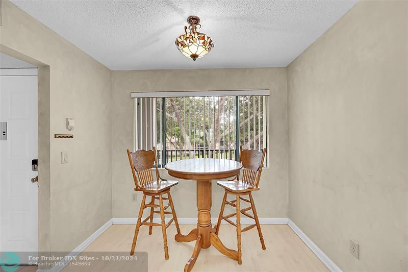 Image 5 of 39 For 10556 Clairmont Cir  309