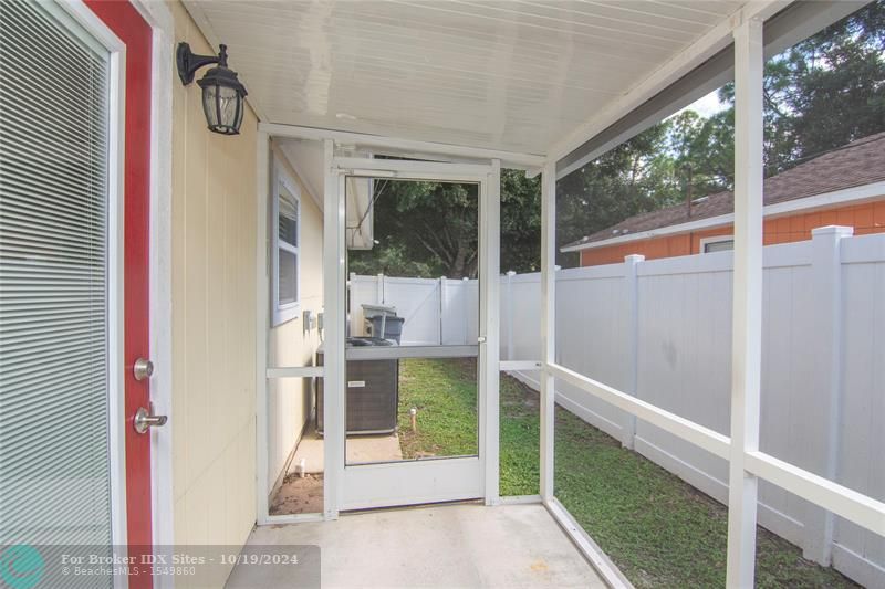 Image 15 of 43 For 2225 86th Dr