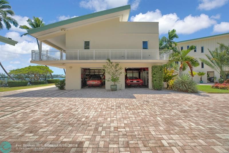 Image 81 of 94 For 170 Sapodilla Dr