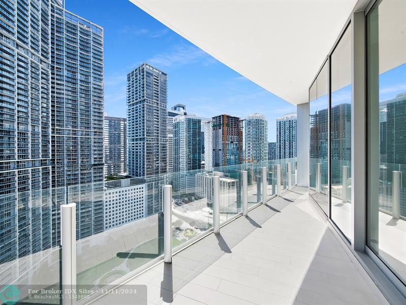 Image 22 of 39 For 300 Biscayne Blvd Way  2306