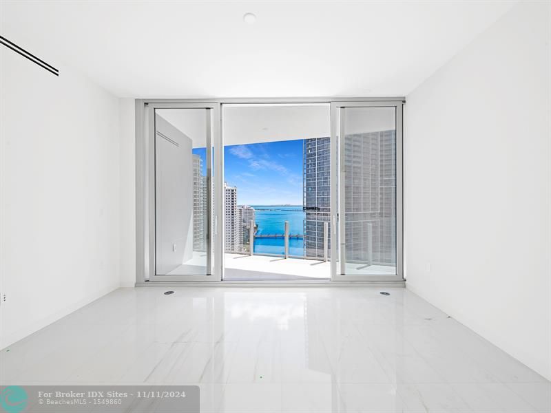 Image 7 of 39 For 300 Biscayne Blvd Way  2306