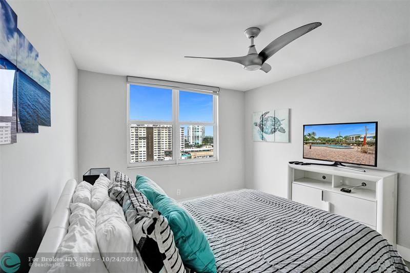 Image 16 of 31 For 305 Pompano Beach Blvd  1412