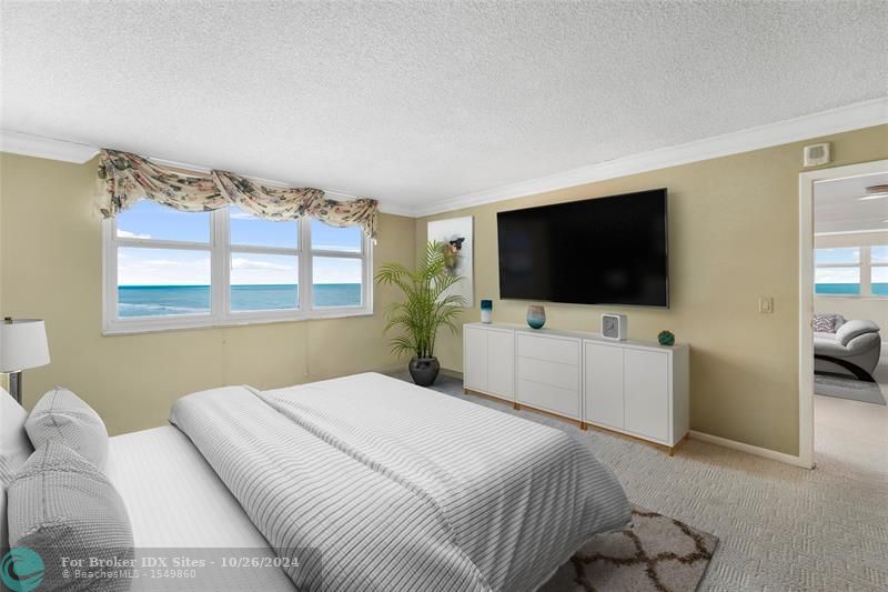 Image 16 of 23 For 5440 Ocean Dr  806