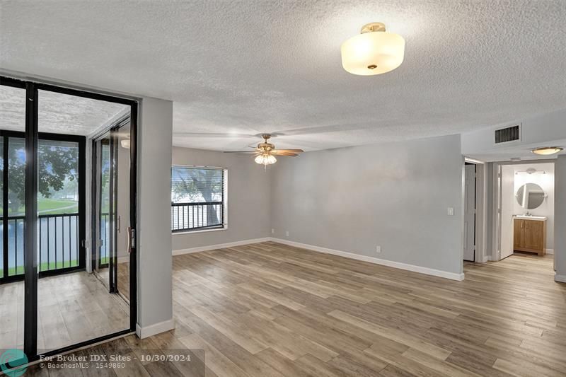 Image 15 of 50 For 2570 Carambola Cir  18572