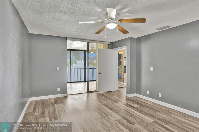 Image 23 of 50 For 2570 Carambola Cir  18572