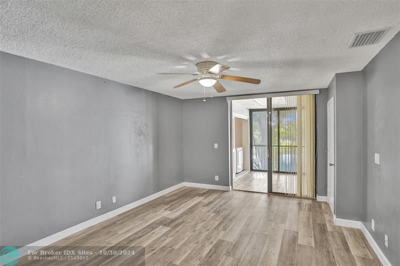 Image 24 of 50 For 2570 Carambola Cir  18572