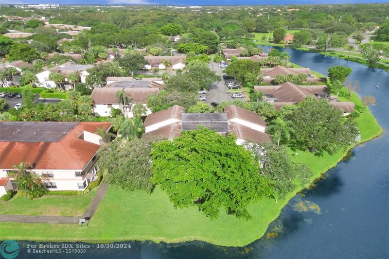 Image 44 of 50 For 2570 Carambola Cir  18572