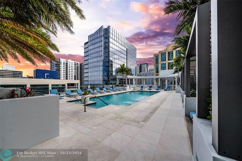 Image 44 of 66 For 100 Las Olas Blvd  2803