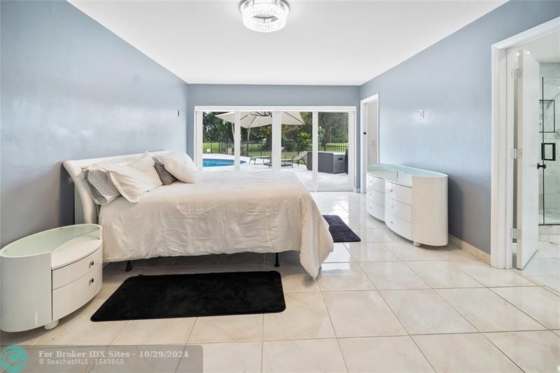 Image 18 of 28 For 5903 Breadfruit Cir