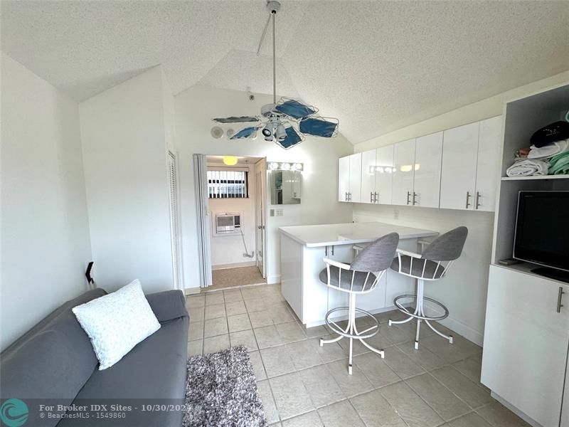 Details for 300 Three Islands Blvd  C11, Hallandale Beach, FL 33009