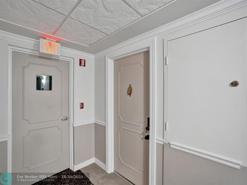 Image 60 of 100 For 2121 Ocean Blvd  1408w