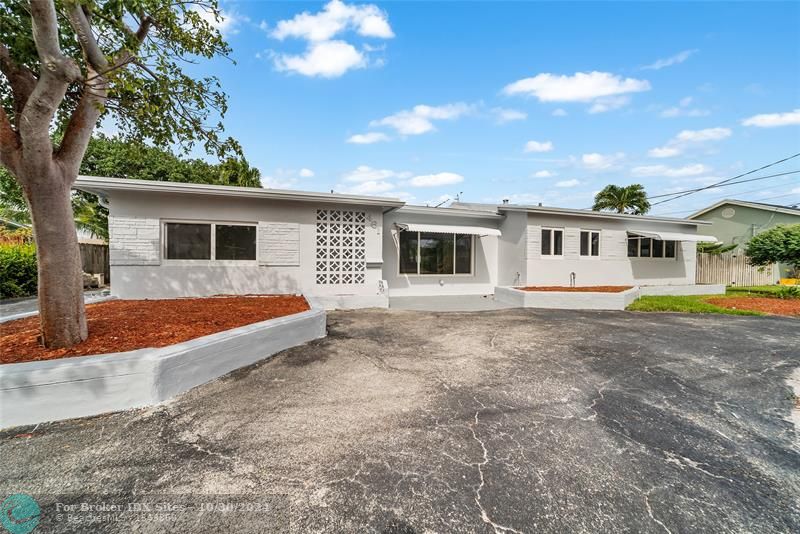 Details for 461 44th Street, Boca Raton, FL 33431