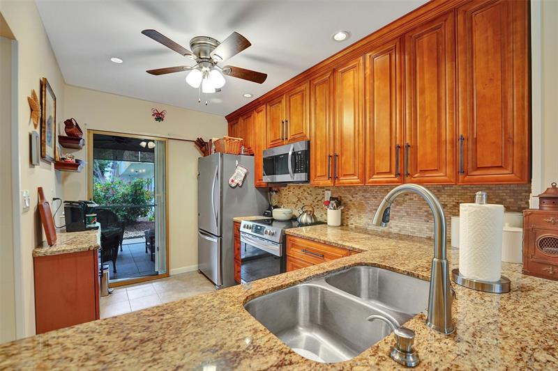 Image 54 of 65 For 860 6th Ave  402