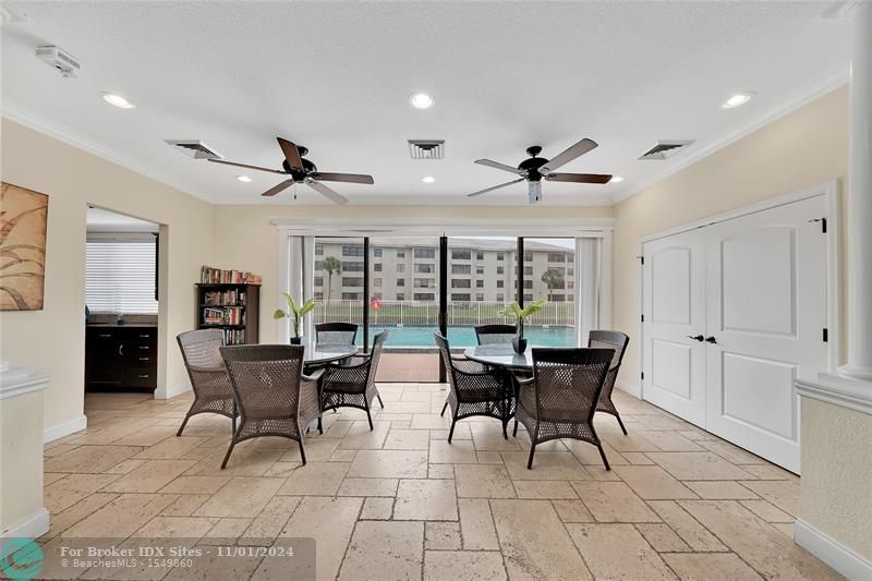 Image 47 of 61 For 6061 Balboa Cir  204