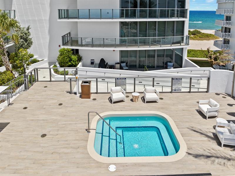 Image 63 of 84 For 1116 Ocean Blvd  1606