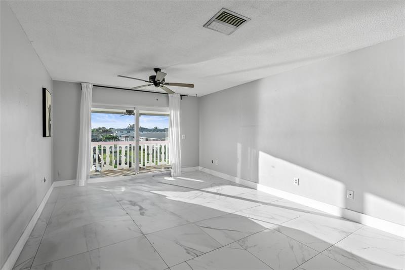 Image 17 of 32 For 700 Pine Drive  308