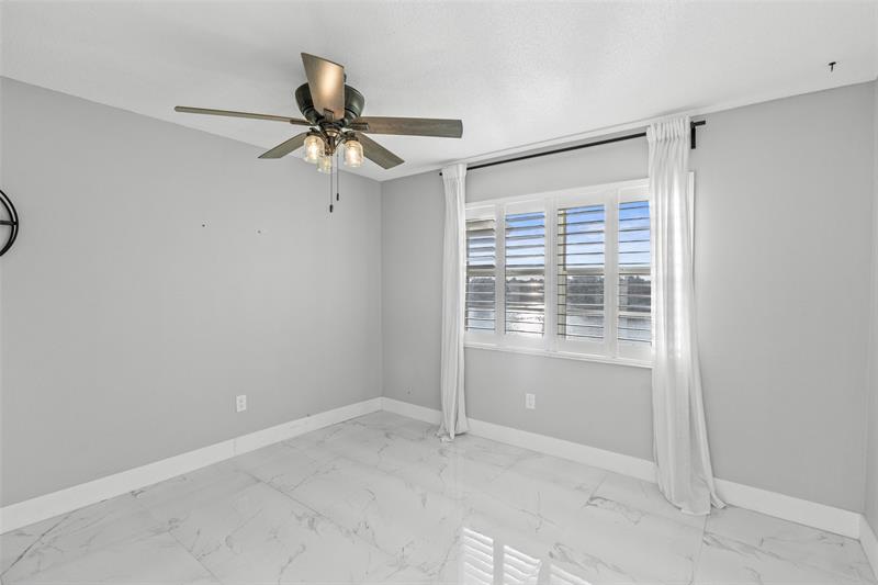 Image 26 of 32 For 700 Pine Drive  308