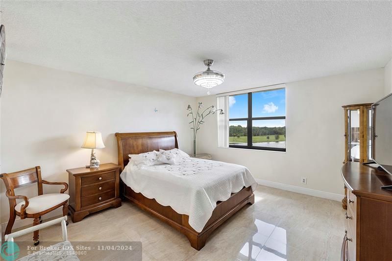 Image 16 of 52 For 2768 Carambola Cir  505