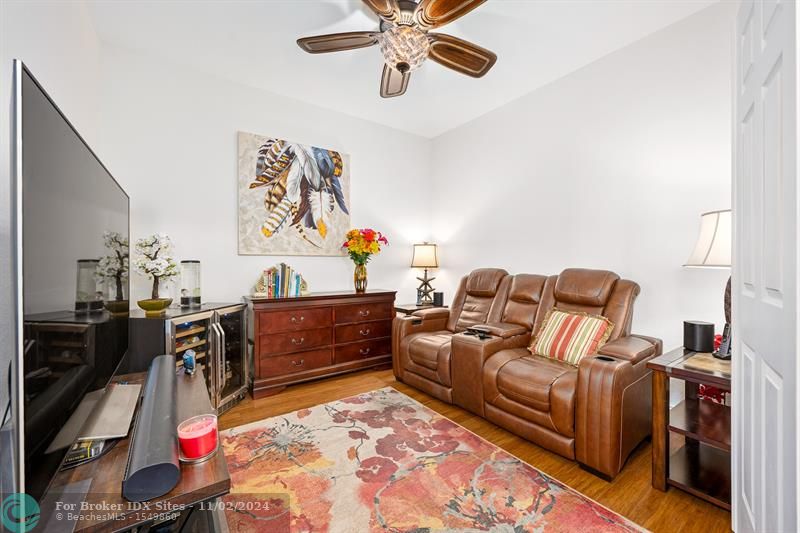 Image 15 of 48 For 2801 S Ridgewood Ave  1504