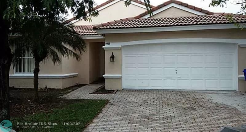 Details for 4919 33rd Ave, Fort Lauderdale, FL 33312